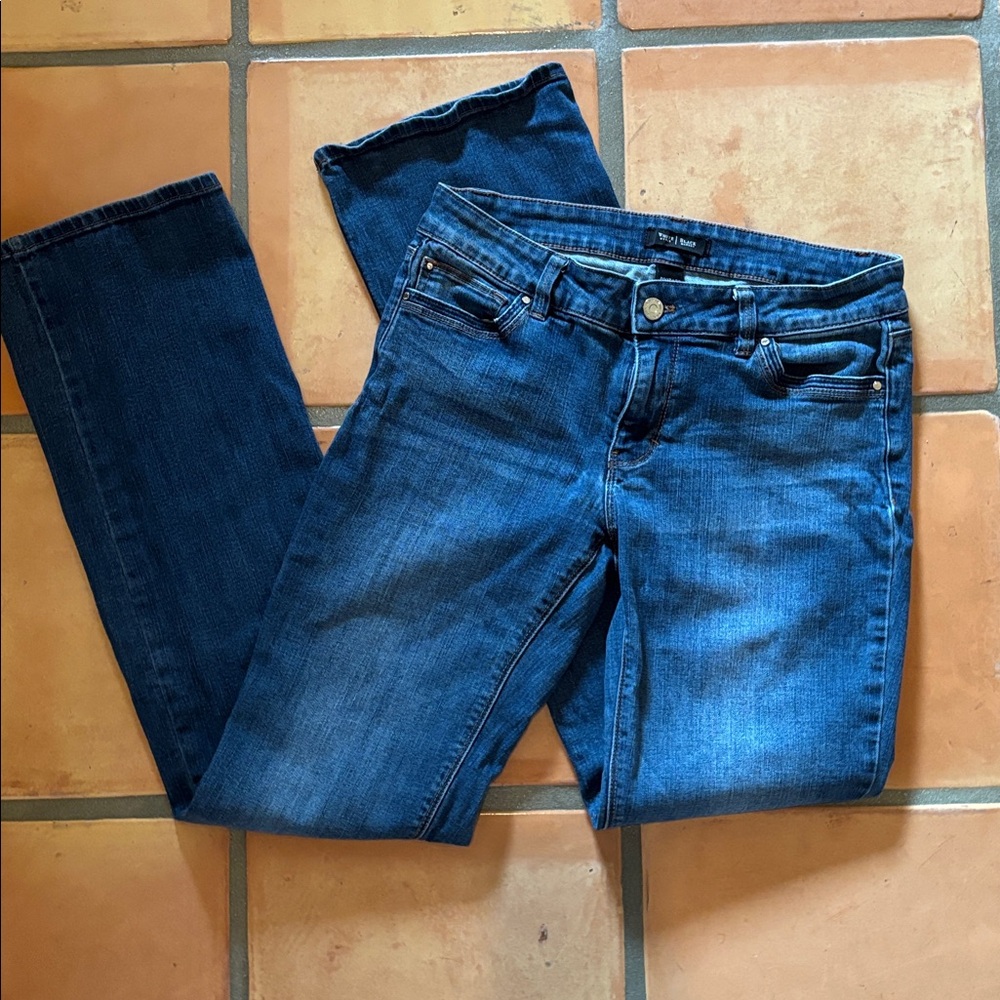 White House Black Market Boot Leg Jeans size 6
